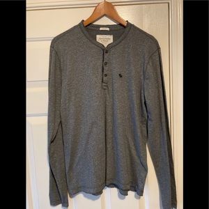 Abercrombie & Fitch Henley